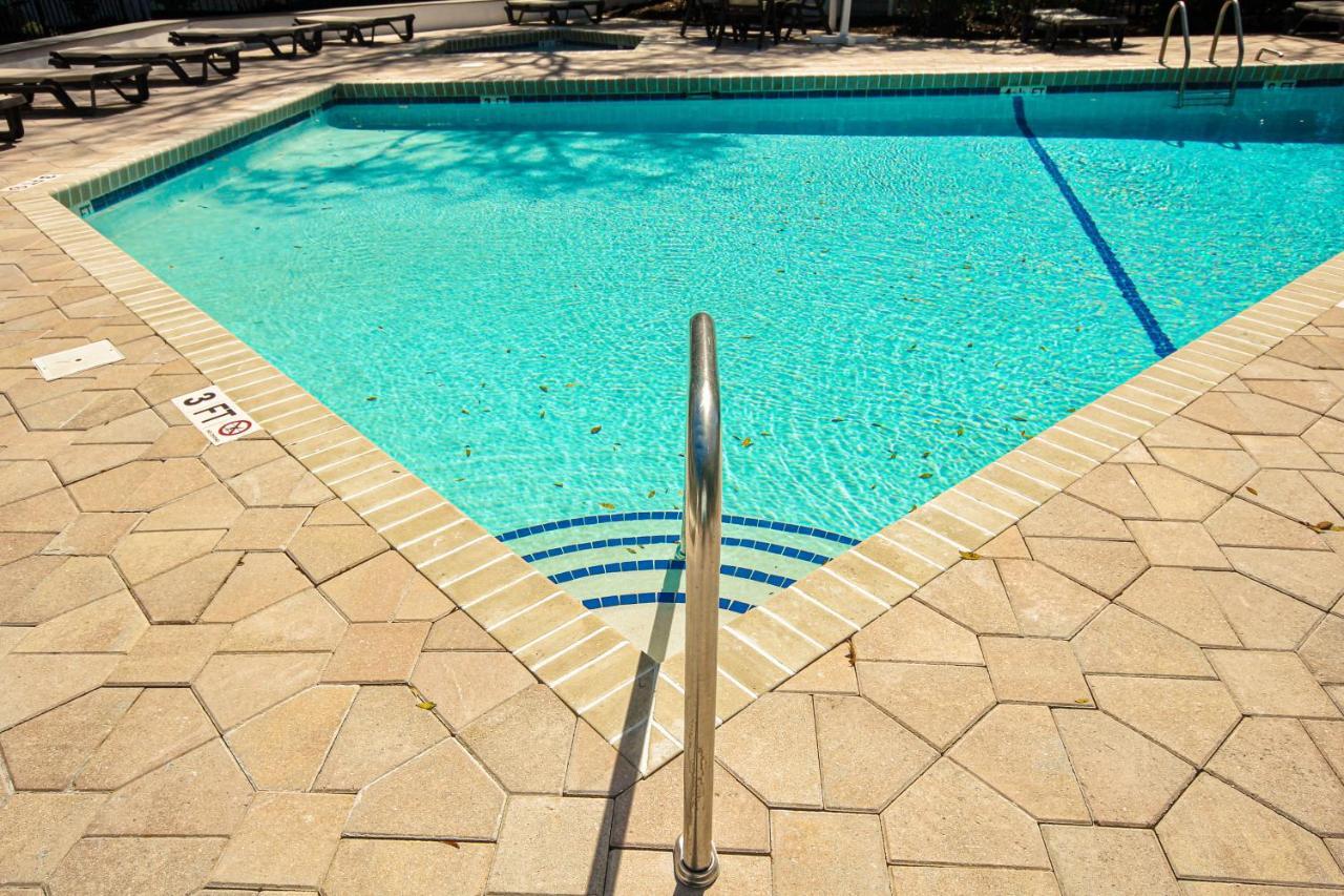 Lodge By The Sea & Fox Lodge Myrtle Beach Exterior photo
