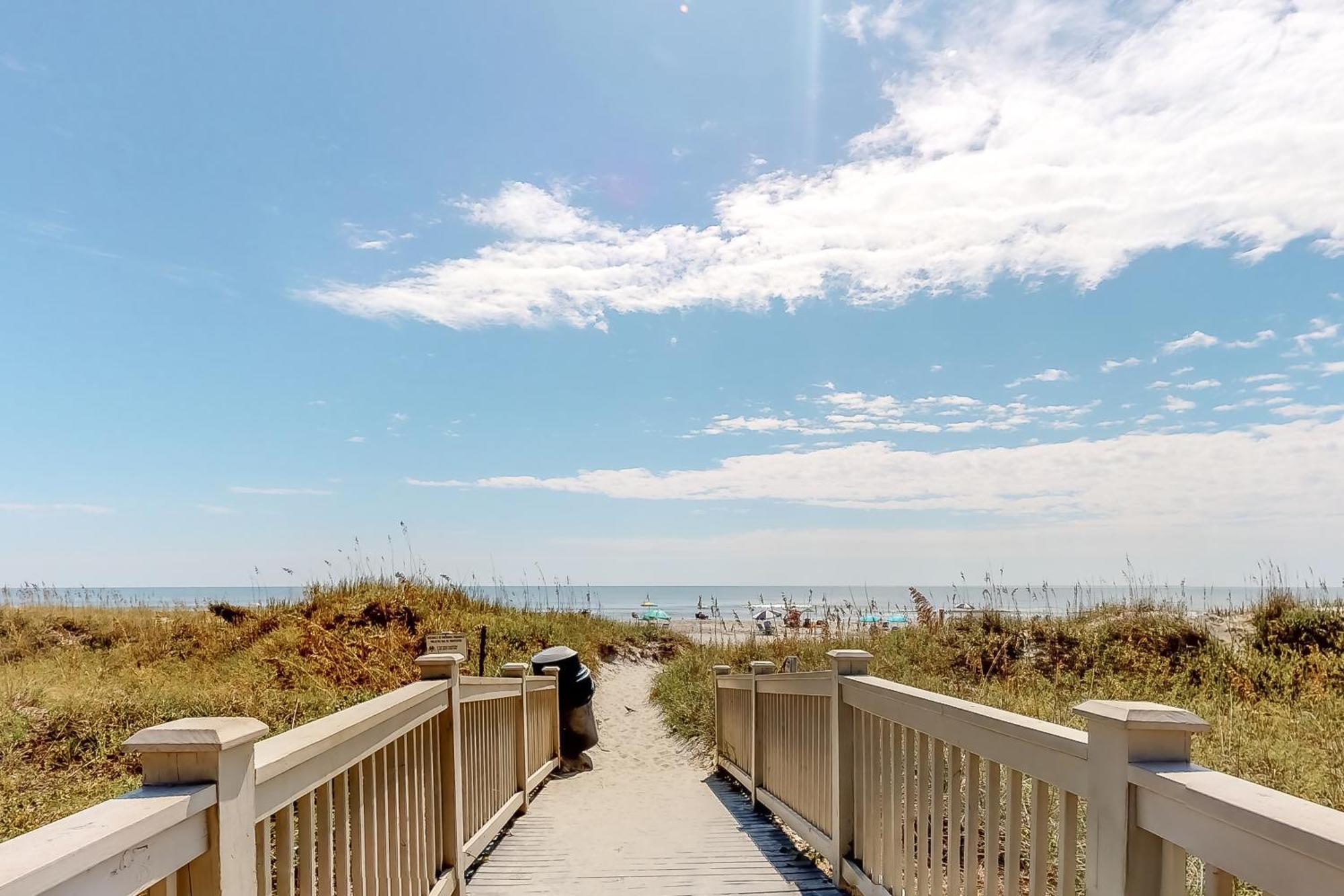 Lodge By The Sea & Fox Lodge Myrtle Beach Room photo